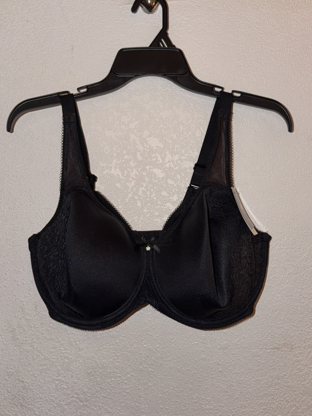 Wacoal Black Full Coverage Underwire Bra with Lace Sides
